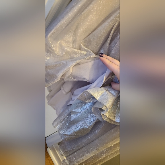 ✨️LAST CHANCE ✨️TORRID lilac sparkle/shimmer Beautiful 😍 dress. Size 10 - Picture 5 of 6